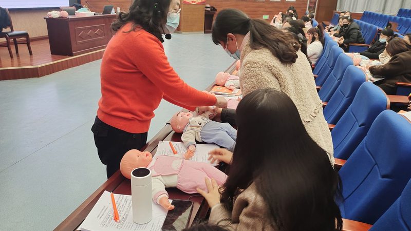 新手开母婴护理加盟店，流程解析与注意事项